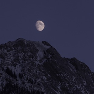Mountain Moon 002.jpg